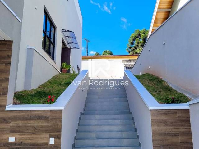 #11 - Casa para Venda em Campos do Jordão - SP