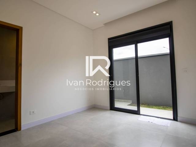 Casa em condomínio para Venda em São José dos Campos - 5