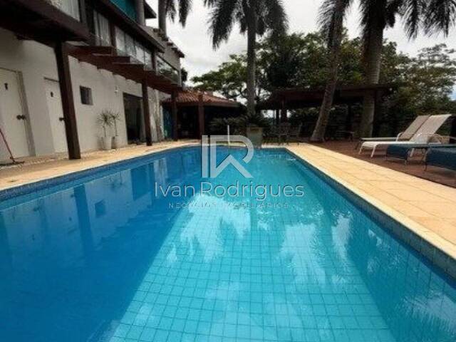 #41 - Casa em condomínio para Venda em Jacareí - SP