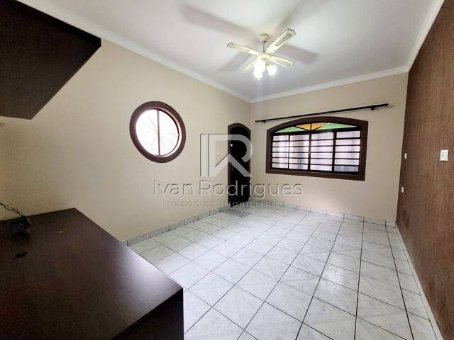 #46 - Casa para Venda em Jacareí - SP - 3