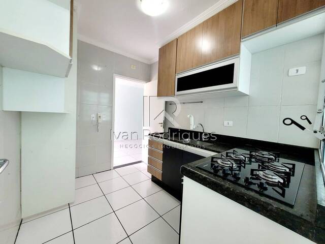 Casa em condomínio para Venda em Jacareí - 4