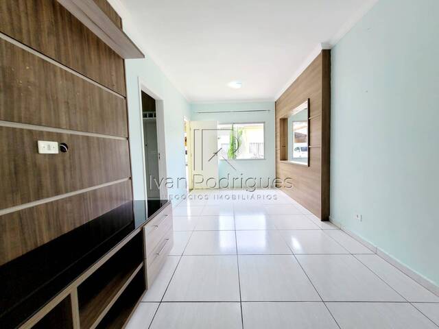 #48 - Casa em condomínio para Venda em Jacareí - SP - 2