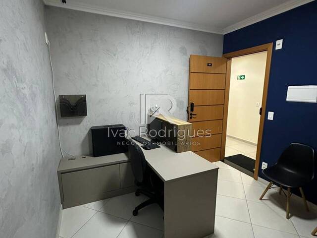 #64 - Sala para Locação em São José dos Campos - SP - 3
