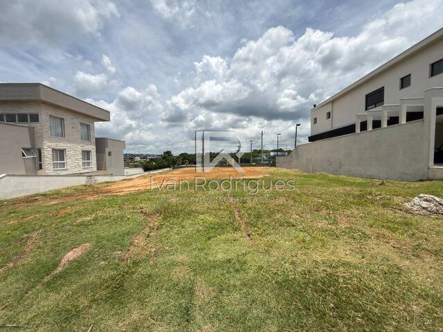 #65 - Terreno em condomínio para Venda em São José dos Campos - SP