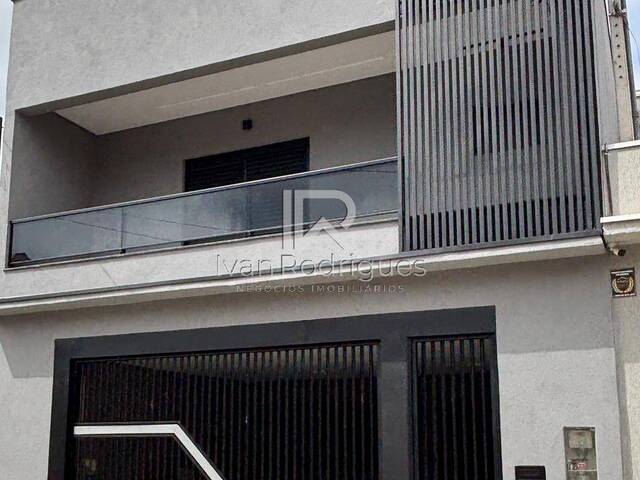 #69 - Casa para Venda em Jacareí - SP - 1