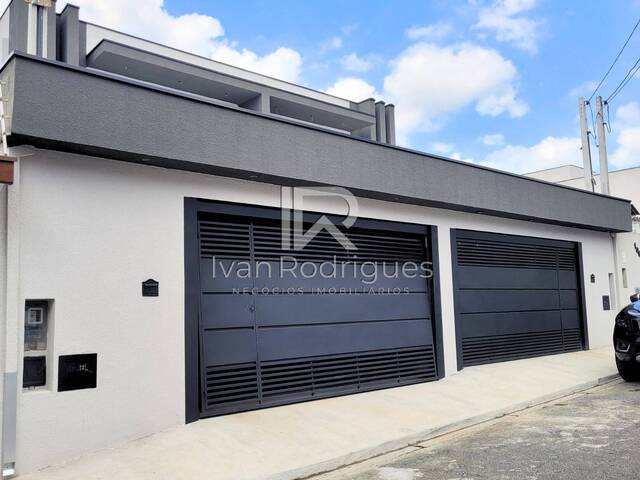 #70 - Casa para Venda em Jacareí - SP - 1