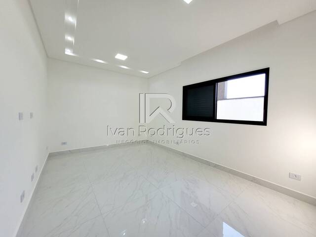 Casa em condomínio para Venda em Jacareí - 4