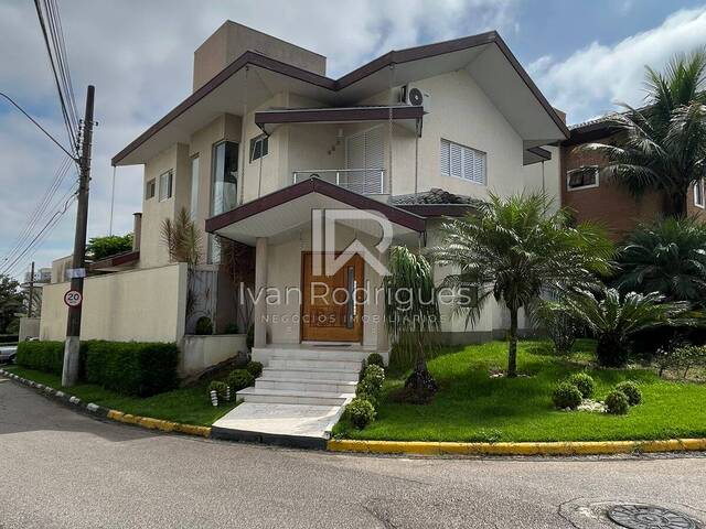 #91 - Casa em condomínio para Venda em Jacareí - SP