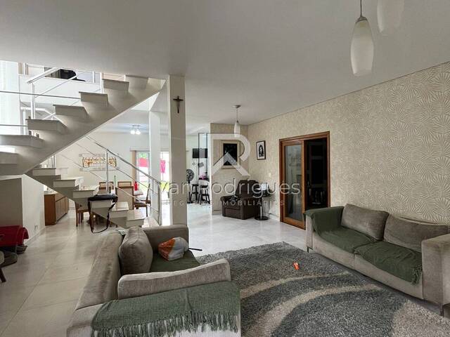 Casa em condomínio para Venda em Jacareí - 4