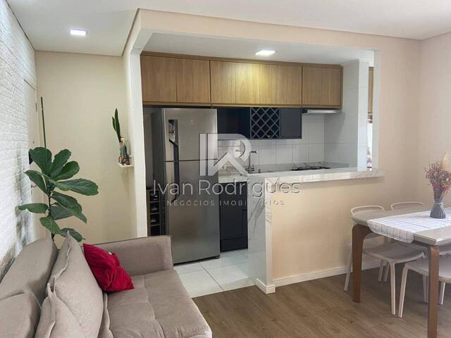 Apartamento para Venda em Jacareí - 2