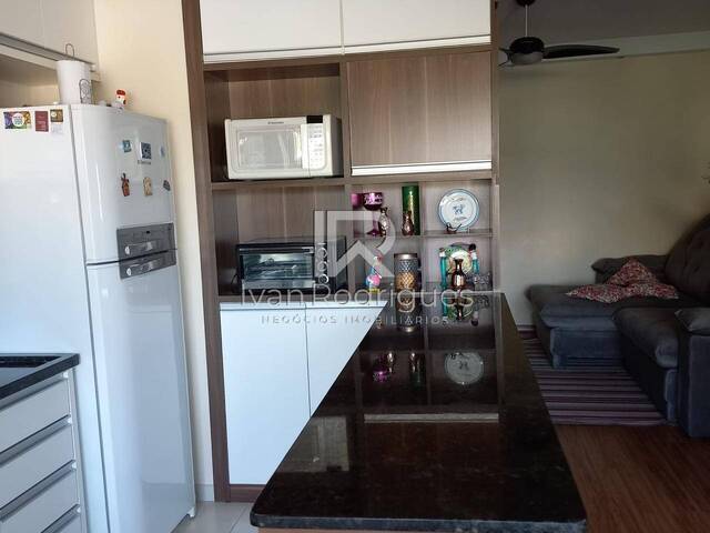 Apartamento para Venda em Jacareí - 5