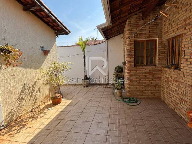 Casa para Venda em Jacareí - 2