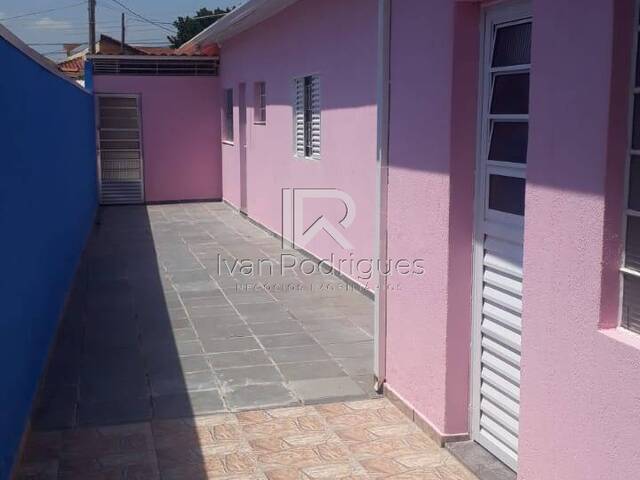 Casa para Venda em Jacareí - 5