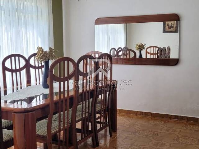 Casa para Venda em Jacareí - 5